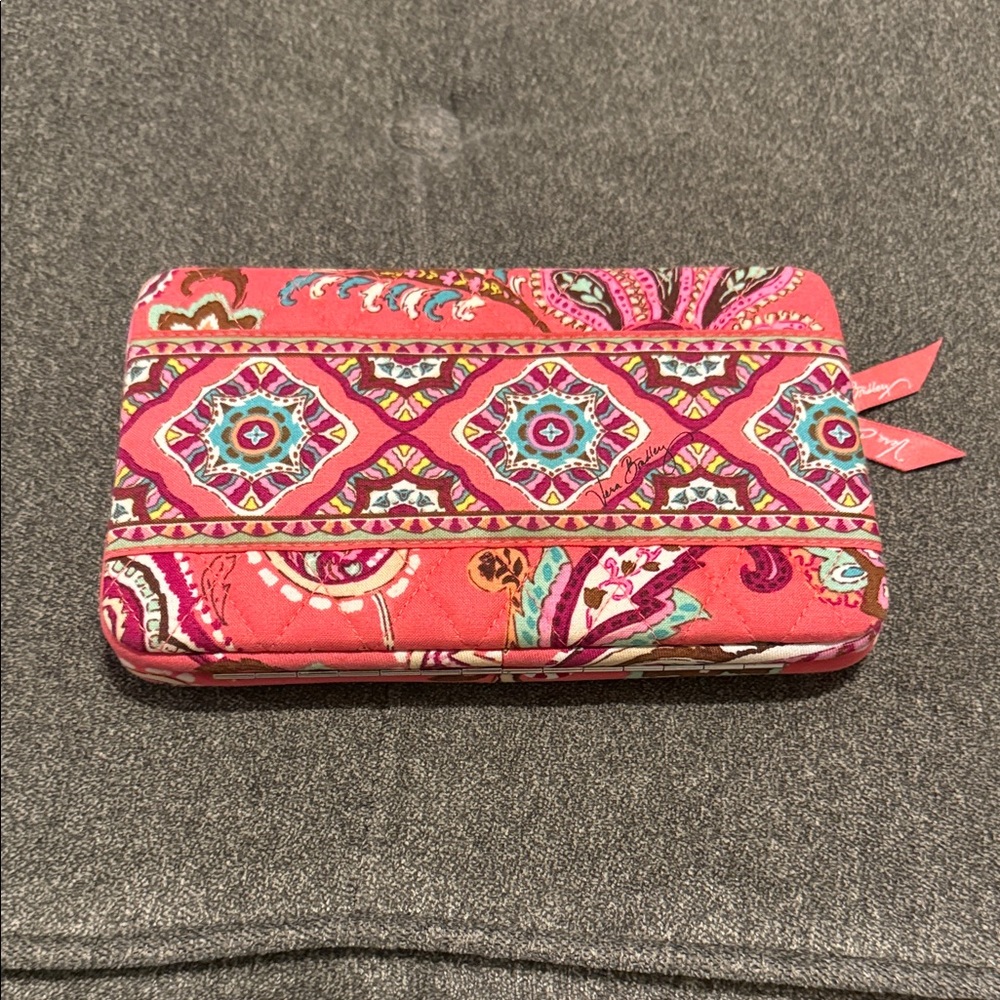 Vera Bradley call me coral Wallet